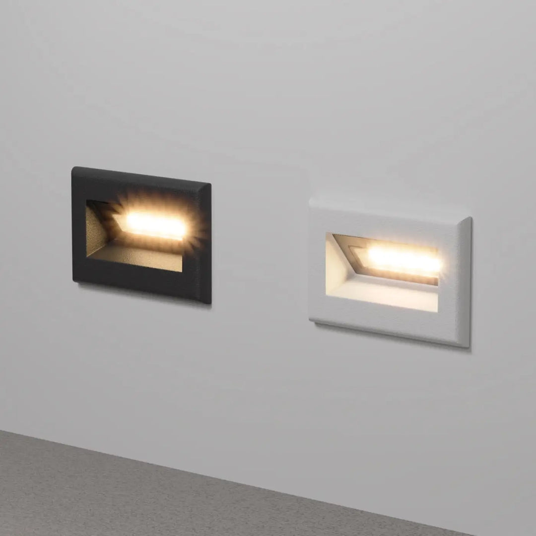Applique encastrable bosca avec éclairage led rectangulaire en noir mat et blanc pour éclairer d’une allée