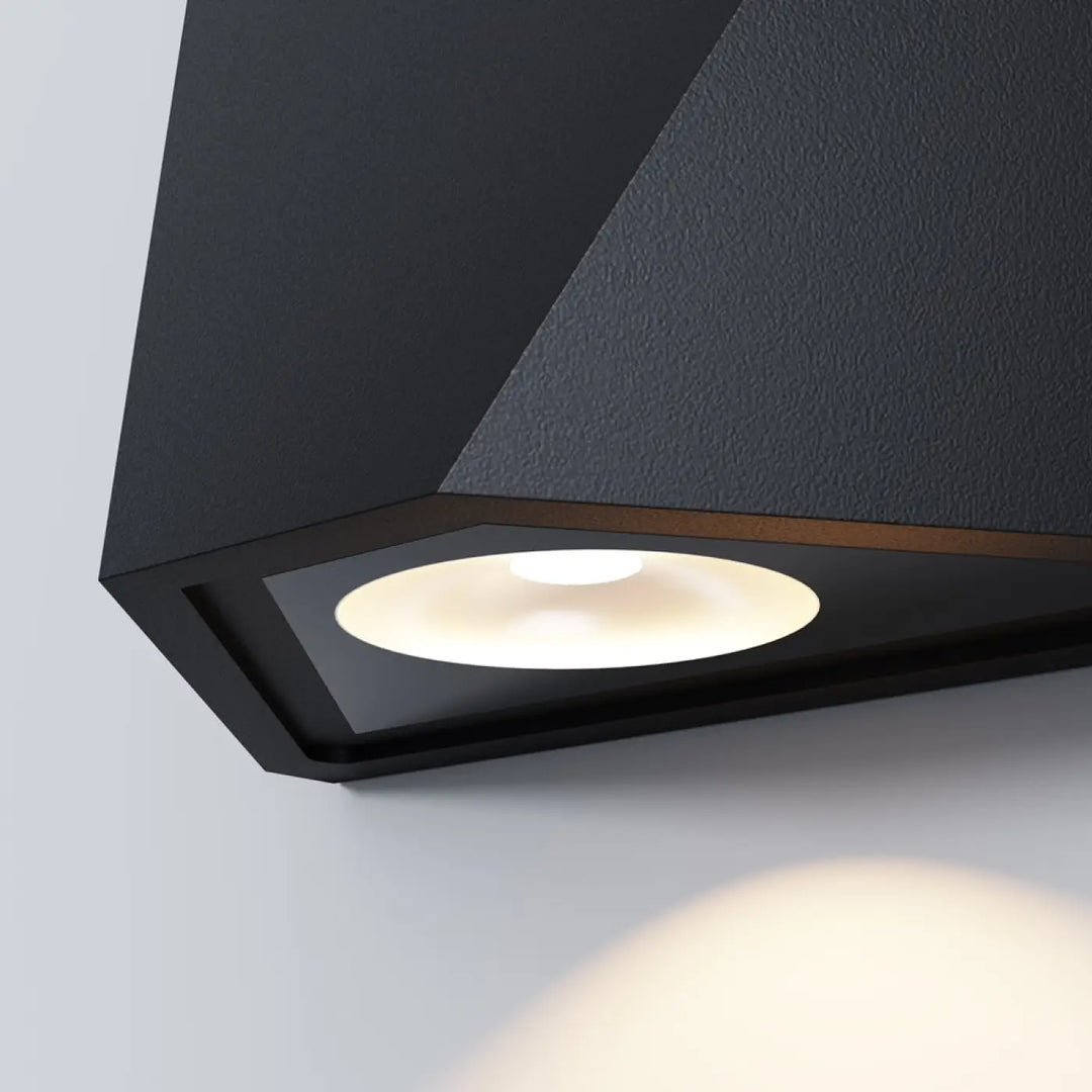 Applique extérieure beekman en aluminium noir avec finition mate et centre circulaire lumineux pour escalier