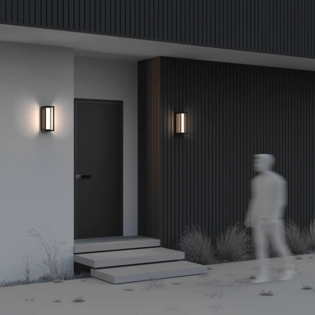 Applique extérieure façon lanterne en aluminium noir avec cadre rectangulaire moderne et lumière chaude diffusée