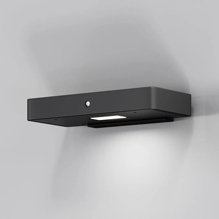 Applique extérieure barre ultra-fine en acier noir avec détecteur de mouvement intégrée pour usage solaire