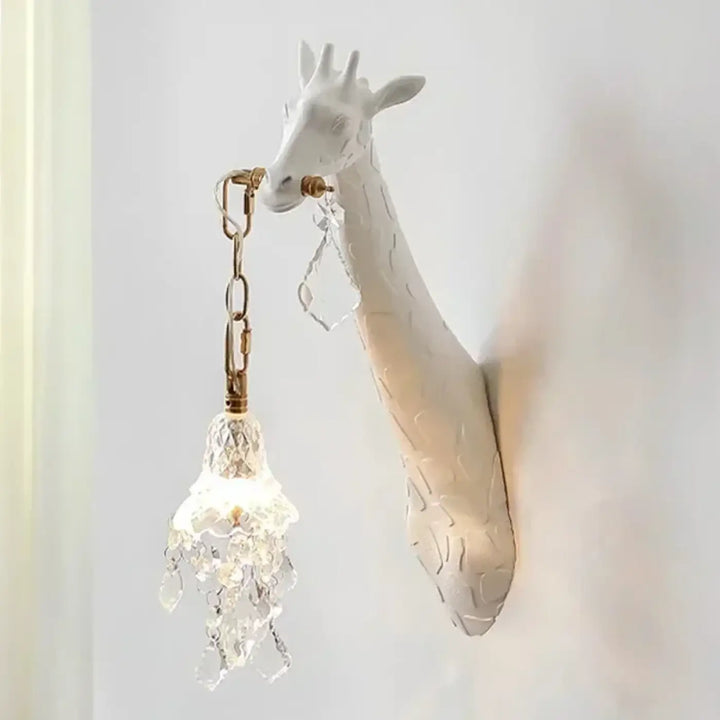 Applique Murale Animal Avec Une Tête De Girafe Blanche Élégante