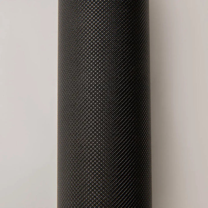 Applique murale artisan en cylindre texturé noir avec surface à motif losange pour éclairage d’accent élégant