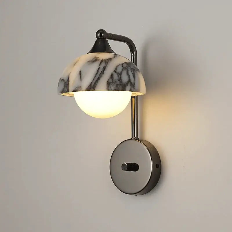 Applique Murale Avec Abat-Jour En Marbre Et Globe Opalin

