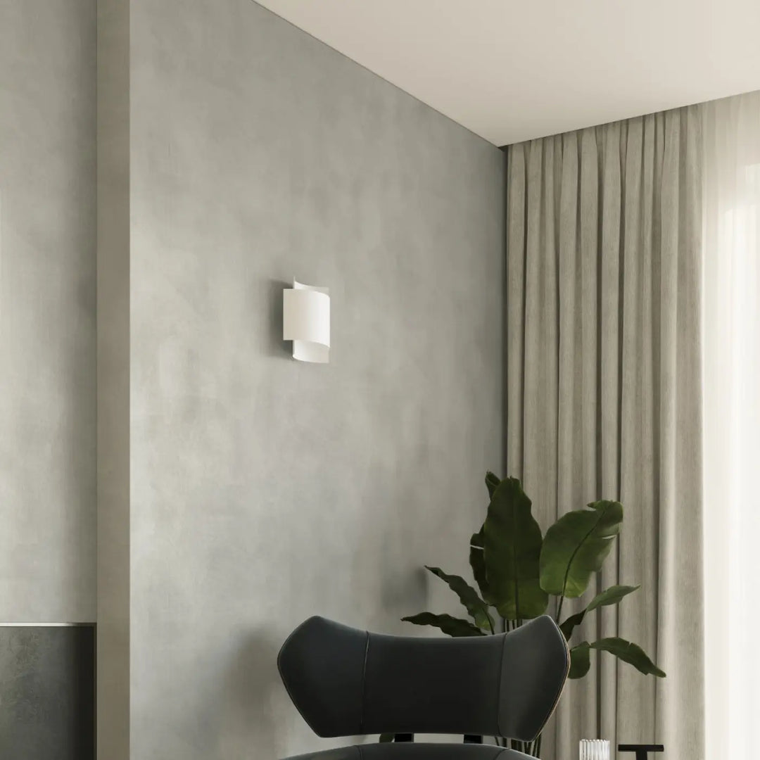 Applique murale impact blanc avec design original fera et luminaire mural intemporel en forme angulaire élégante