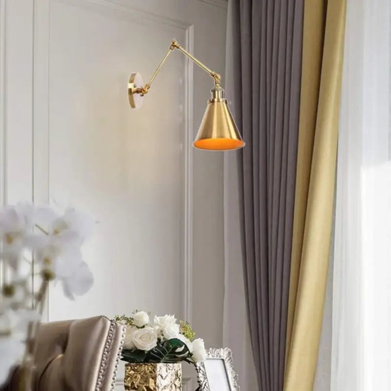 Applique Murale Bras Pivotant Cône Droit