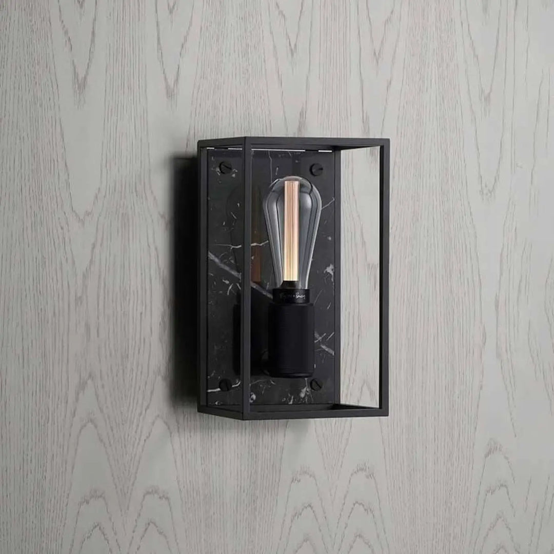 Applique murale Caged Medium en marbre noir #couleur_noir