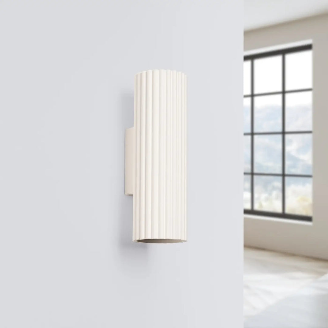 Applique Murale beige éteinte, vue rapprochée