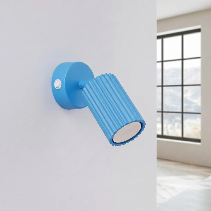 Applique Murale bleu clair éteinte, vue rapprochée