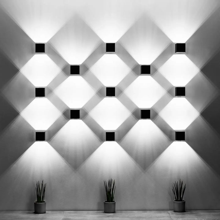 Applique murale kinkiet quad gris en bois naturel avec éclairage géométrique en forme de losange lumineux