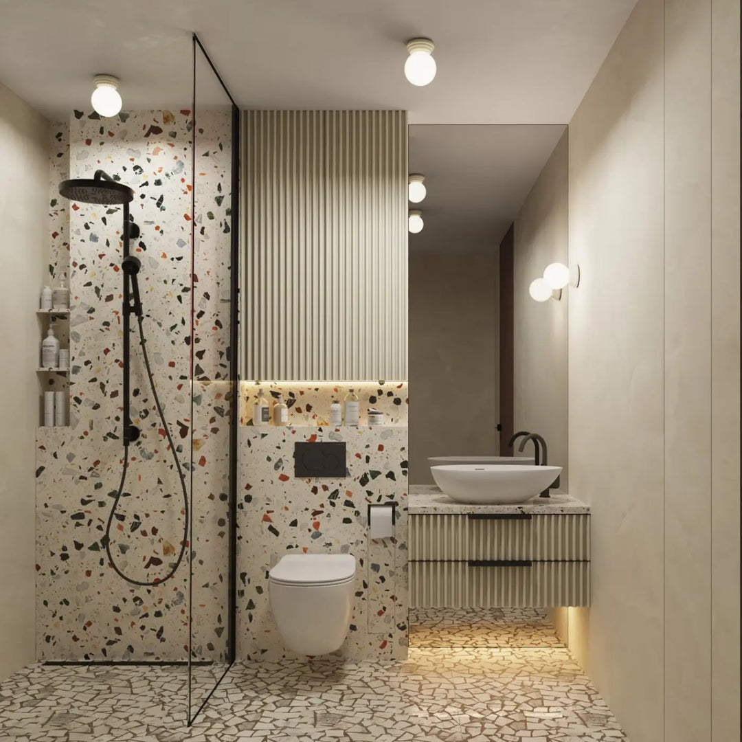Applique murale beige dans une salle de bains