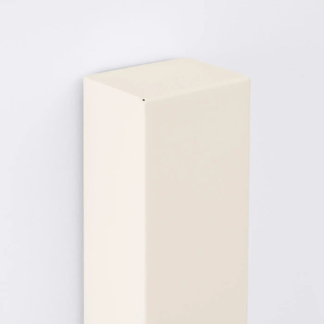 Applique murale FREYA beige éteinte, détail du sommet