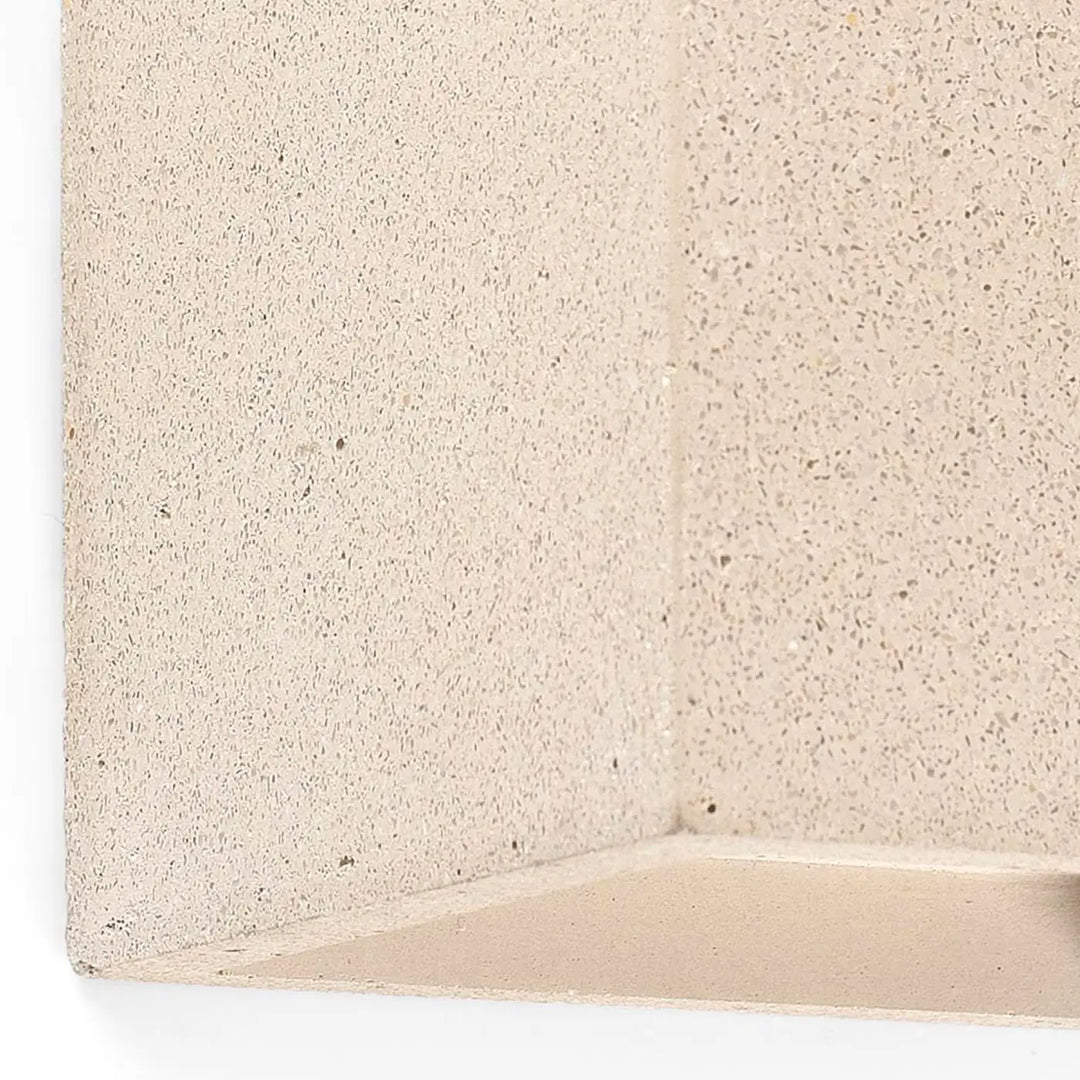 Détail de l'applique Kamen beige