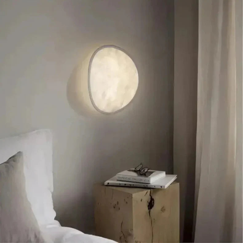 Applique Murale Demi-Lune Blanche Avec Lumière Douce


