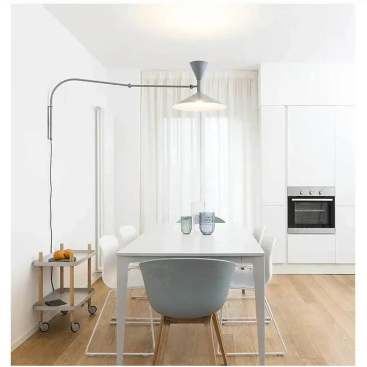Applique murale design orientable en métal noir ou blanc