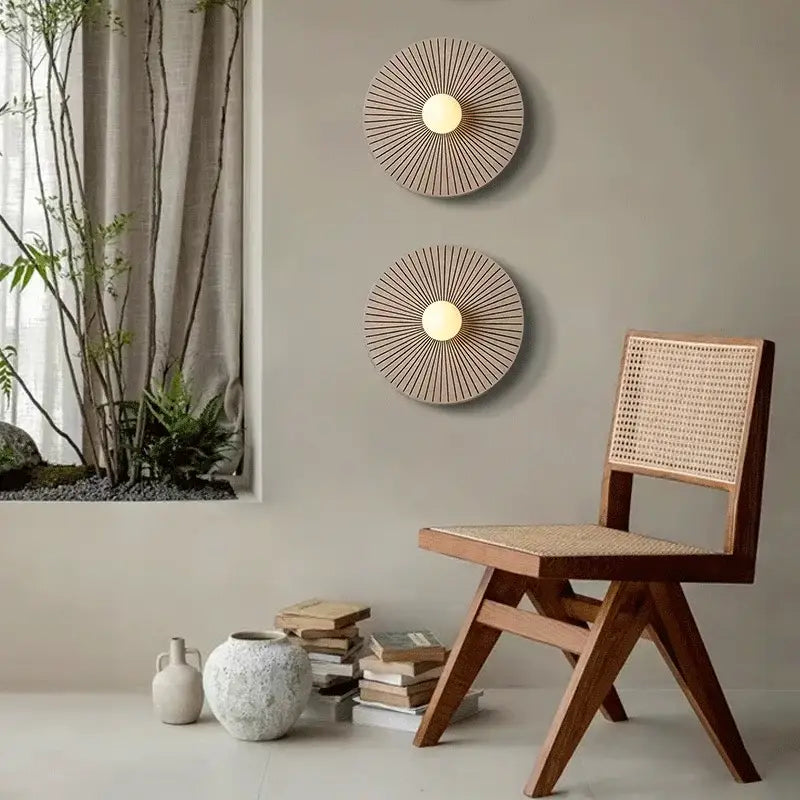 Applique Murale Design Soleil En Bois Et Verre Blanc

