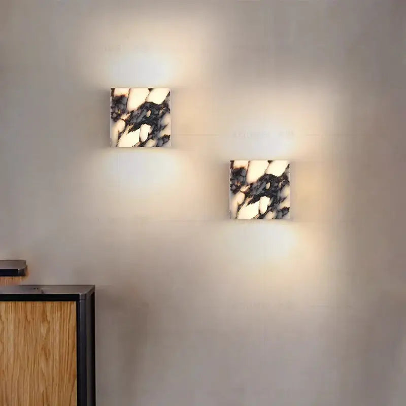 Applique murale à l'effet marbré en noir et blanc

