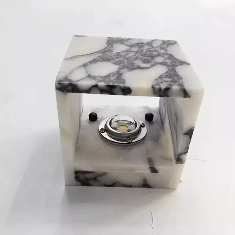 Applique murale à l'effet marbré en noir et blanc

