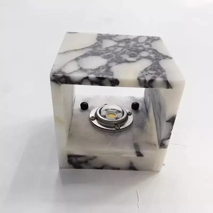 Applique murale à l'effet marbré en noir et blanc

