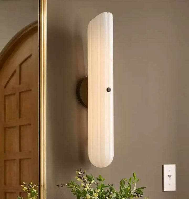 Applique élégante en verre et fer design contemporain