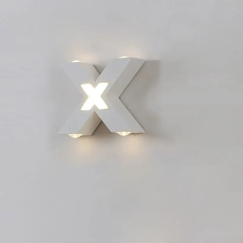 Applique Murale Extérieur En Forme De X En Aluminium