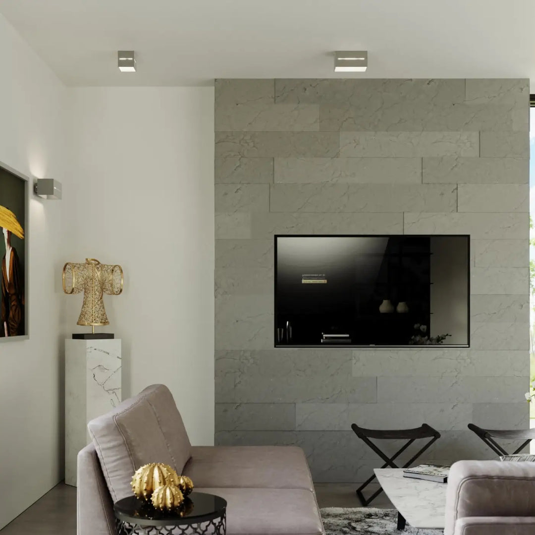 Applique murale moderne lobo maxi gris avec télévision écran plat noire montée sur mur en marbre gris perforation lobo