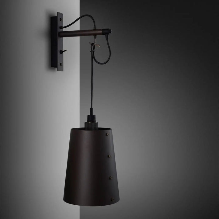 Applique murale Hooked grand modèle Graphite en bronze fumé #couleur_gris