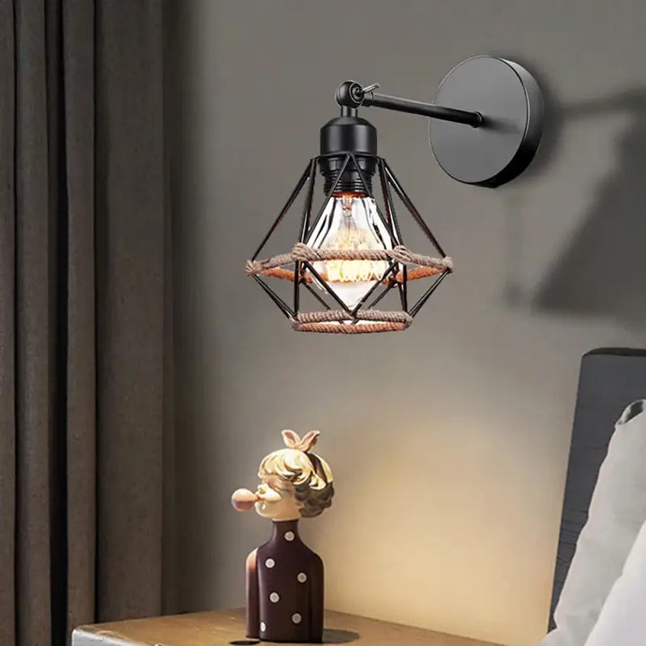 Applique murale industriel en métal avec corde tressée design brut