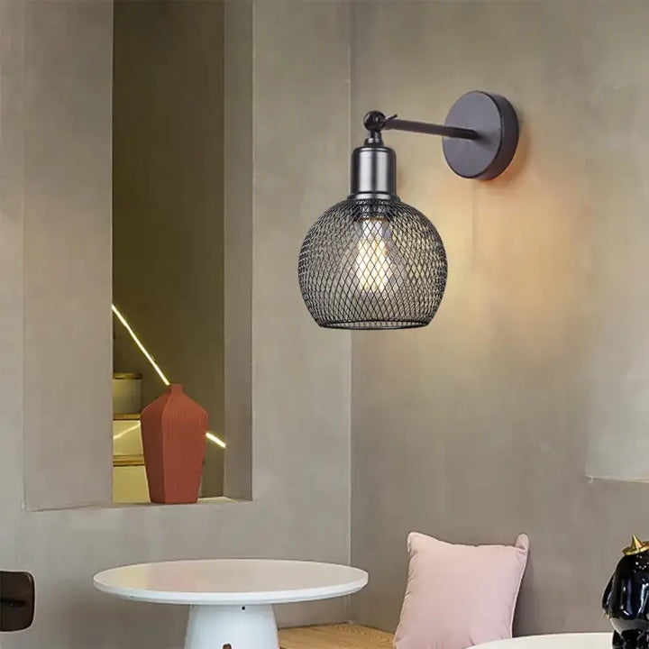 Applique murale industriel en métal avec corde tressée design brut