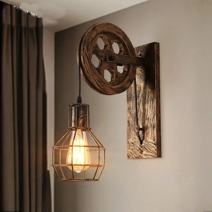 Applique murale industrielle bois et métal au design vintage