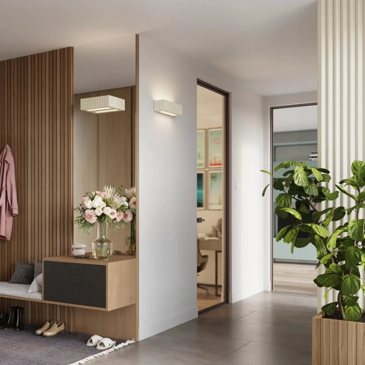 Applique murale rigata en céramique beige avec finition blanche et design minimaliste pour une fonctionnalité élégante