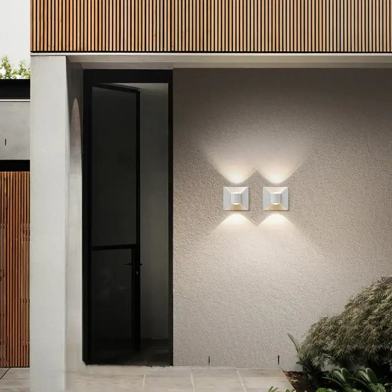 Applique murale led minimaliste effet architectural élégant