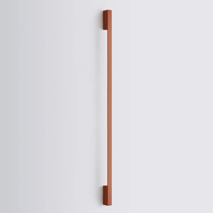 Applique murale sappo 150 led rouge ocre avec poignée métal mate terracotta design rectangulaire minimaliste