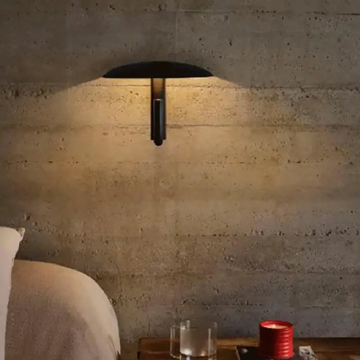 Applique Murale Avec Liseuse Orientable Et Abat-Jour Courbé