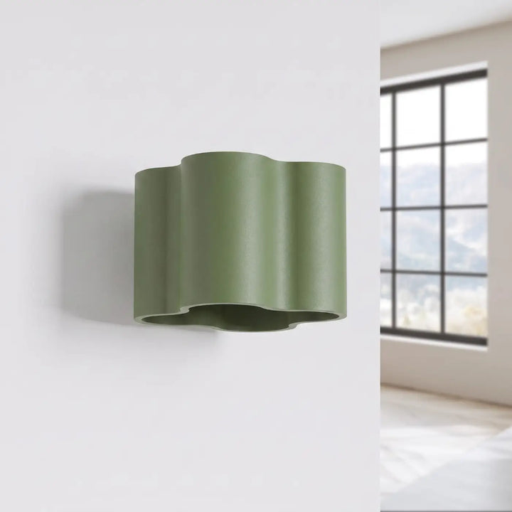 Applique murale Ovio en aluminium vert olive, éteinte