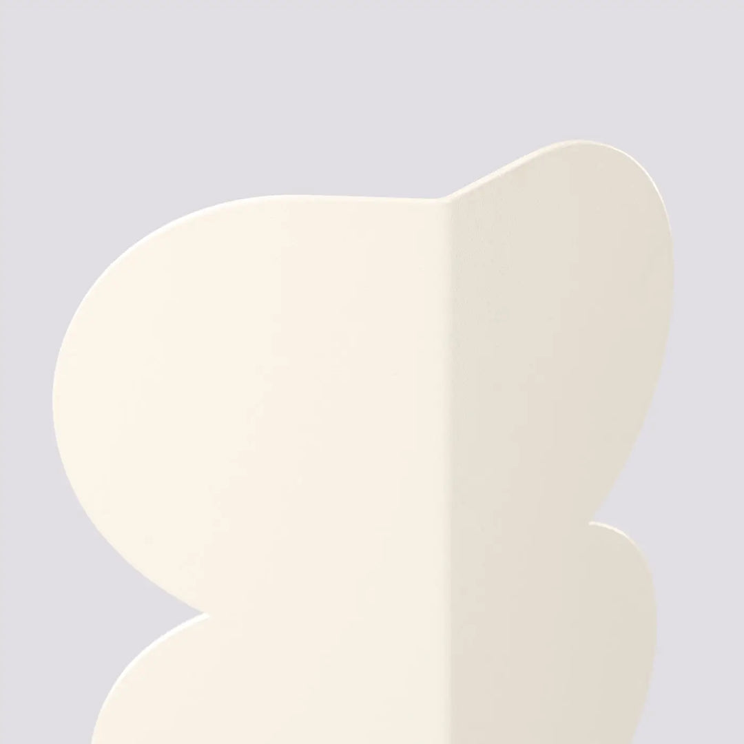 Applique murale BISCUIT beige détail de la forme ondulée