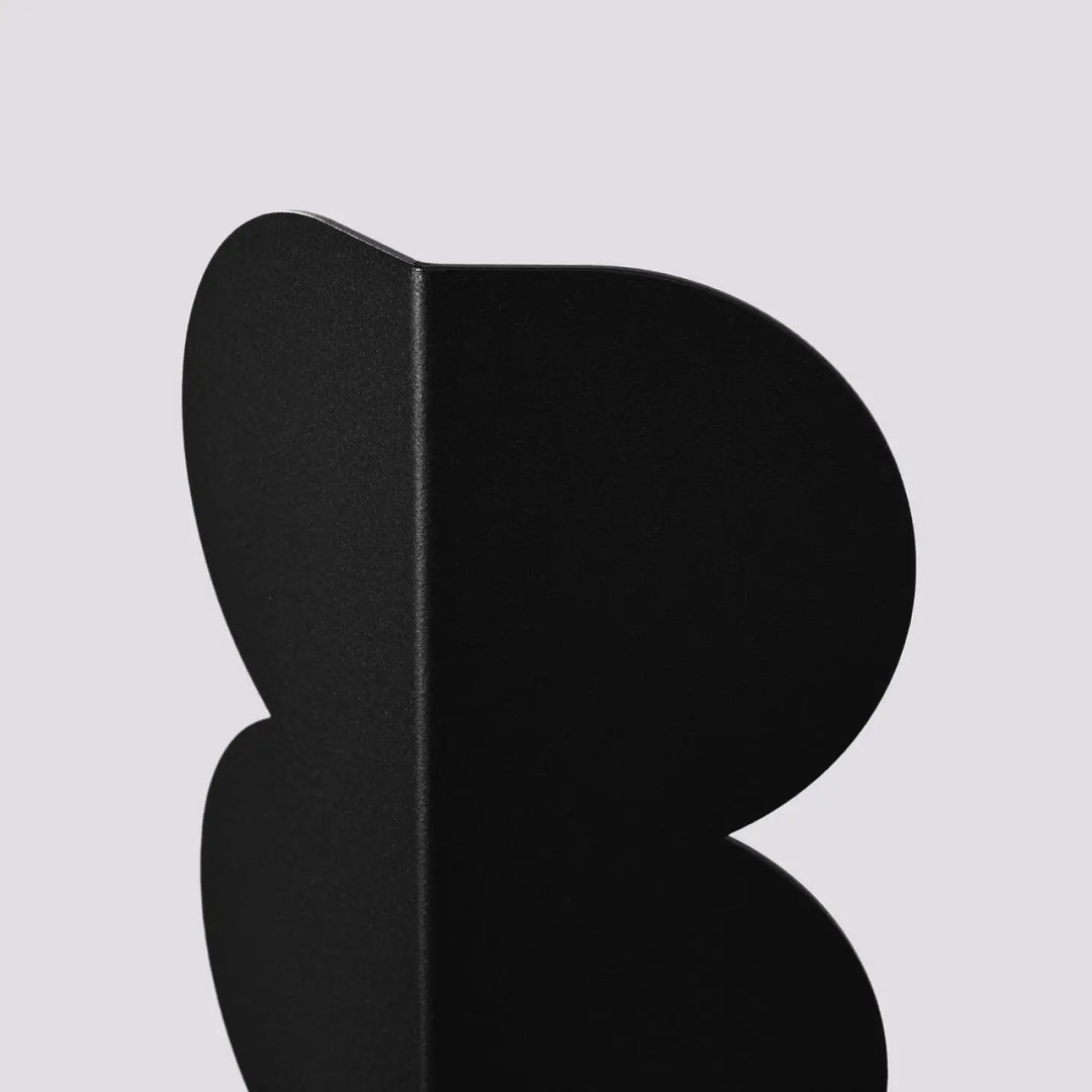 Applique murale BISCUIT noir détail de la forme ondulée