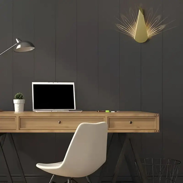 Applique Murale Paon en Aluminium Noir ou Doré