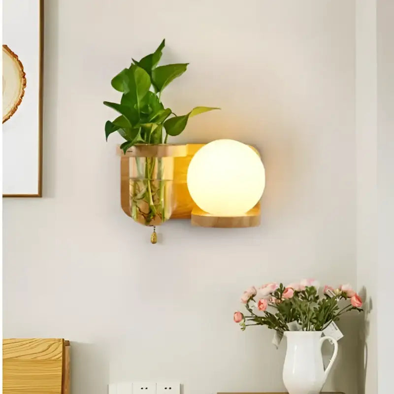 1. Applique Murale Plante En Bois Et Verre