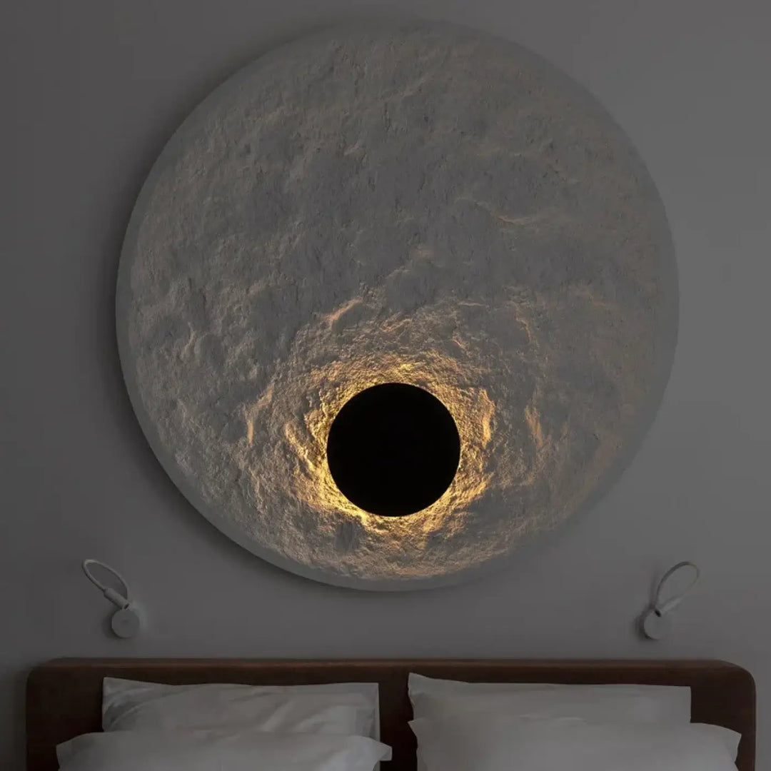 Applique Murale Ronde Effet Éclipse Blanc Style Sculptural