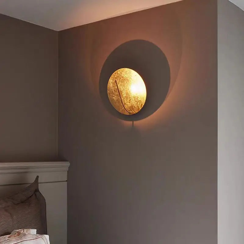Applique murale style pleine lune pour une ambiance chaleureuse
