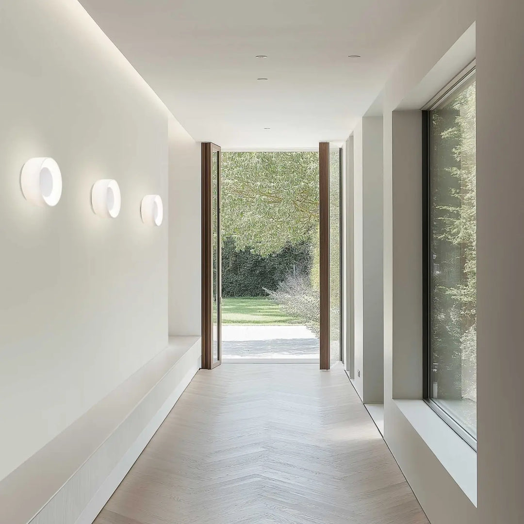 Applique murale Totem Pablo Designs en verre teinté, vue 4