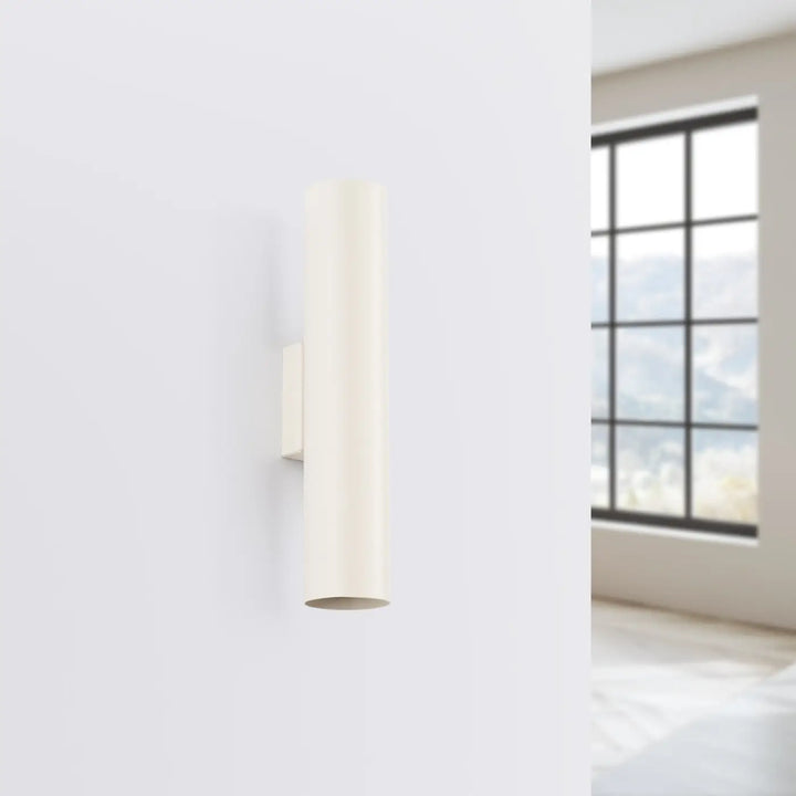 Applique murale beige éteinte, vue rapprochée