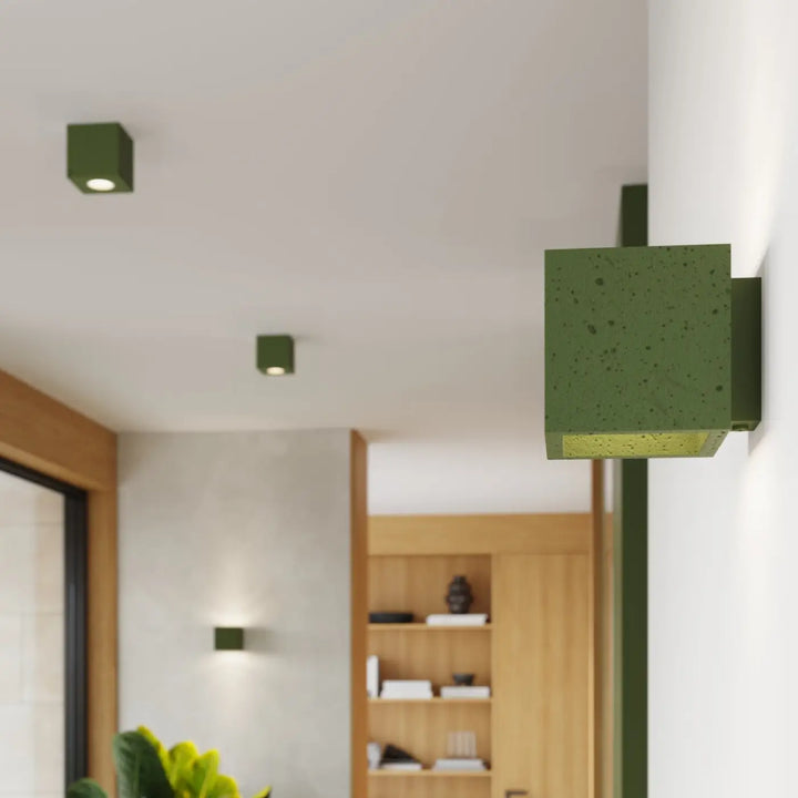 Applique murale quad béton vert olive avec texture béton et design contemporain pour un accent décoratif unique