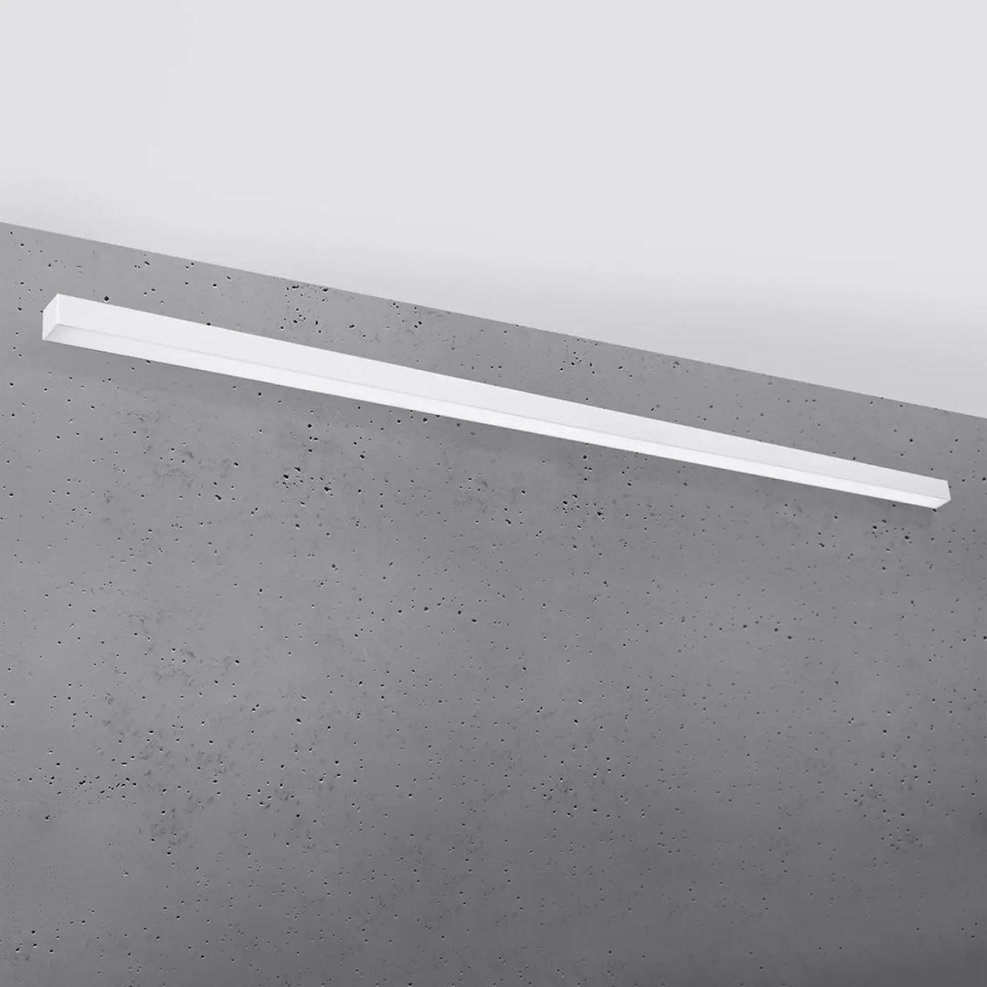 Applique murale pinne 200 blanc avec module led rectangulaire horizontale sur mur beton gris texturé collection pinne paramètres d’éclairage