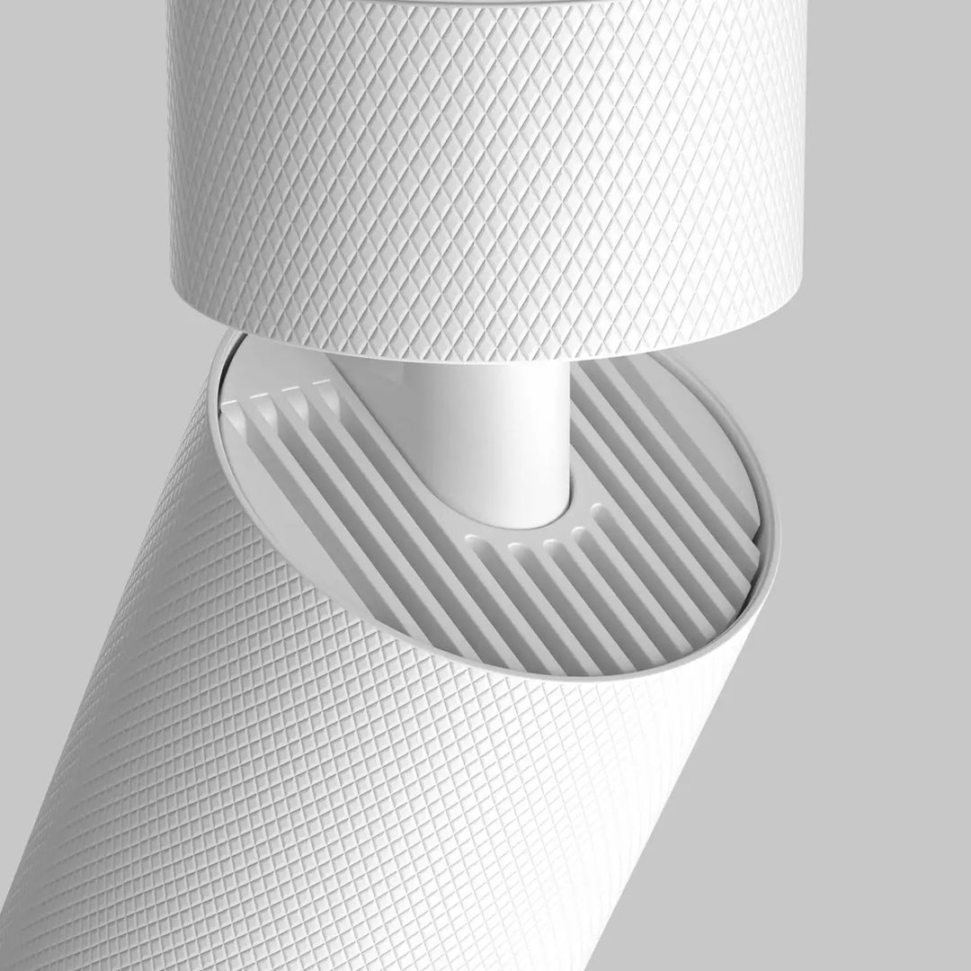 Artisan spot orientable en applique blanc avec surface texturée diamant et base cannelée pour ampoule gu10