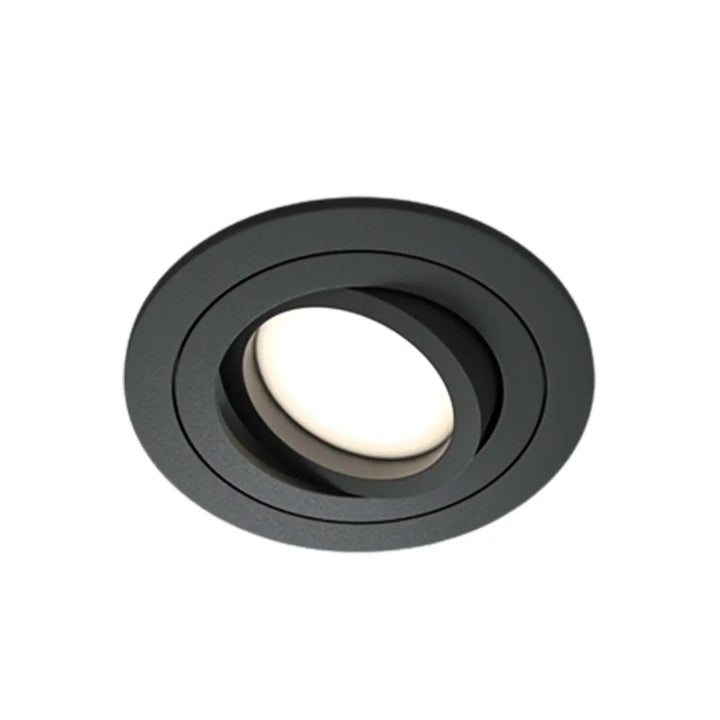 Spot encastré rond orientable 25° atome avec finition mate noire et source lumineuse blanche éclairante