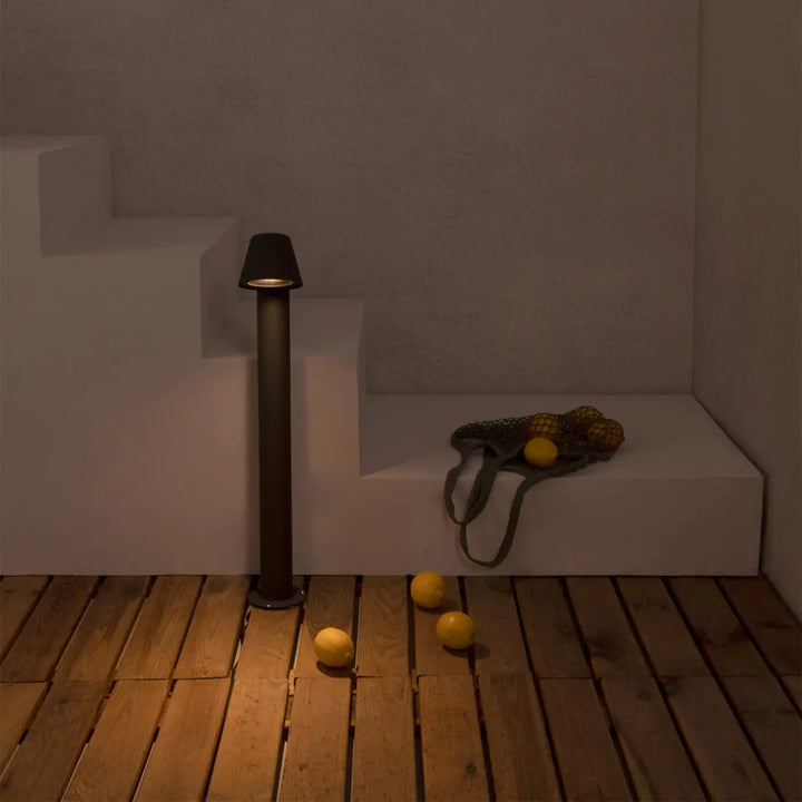 Balise extérieure Gina de Faro Barcelona en situation
