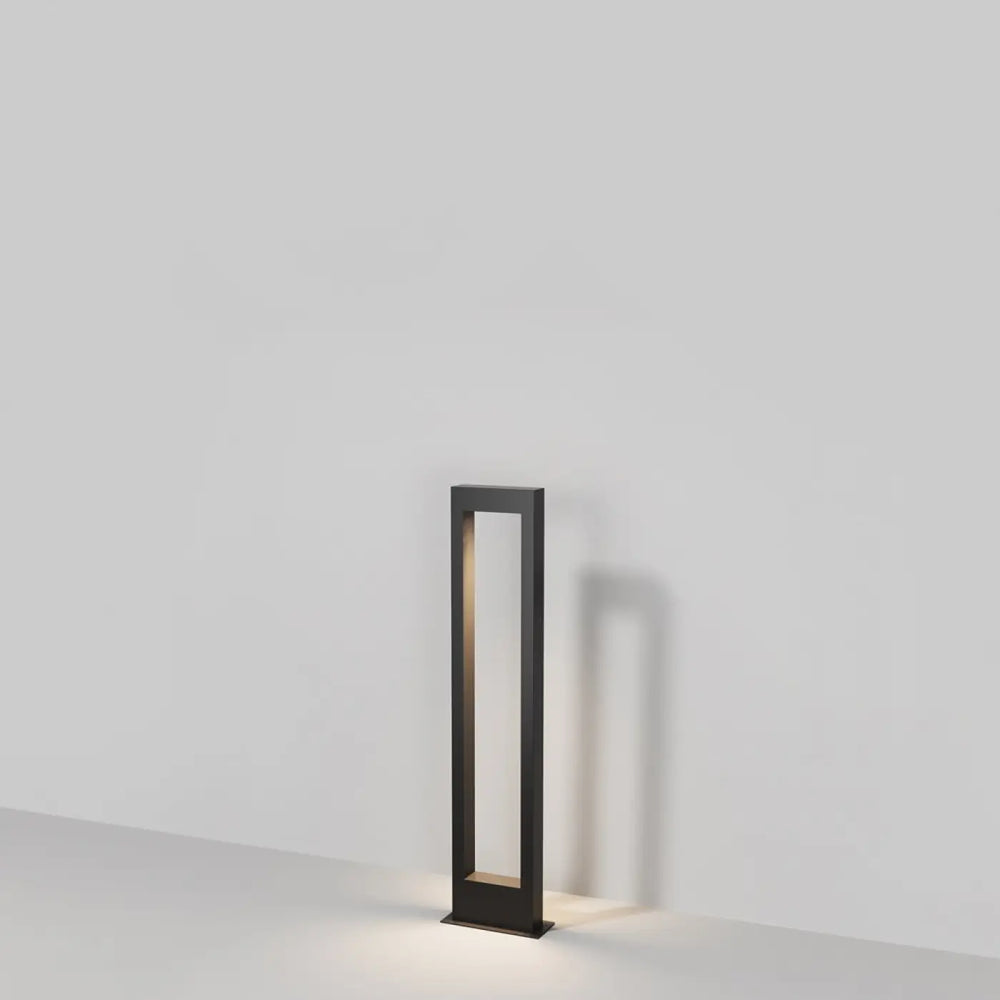 Borne extérieure arche rectangulaire en métal graphite noir avec lampe de sol moderne à éclairage d ambiance chaud