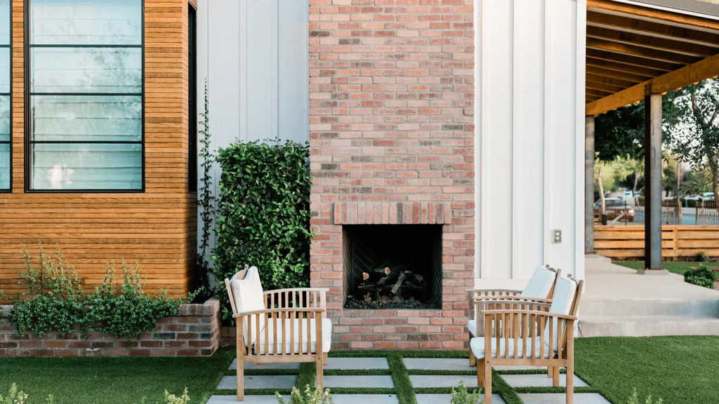 comment bien eclairer sa statue de jardin avec lampe solaire