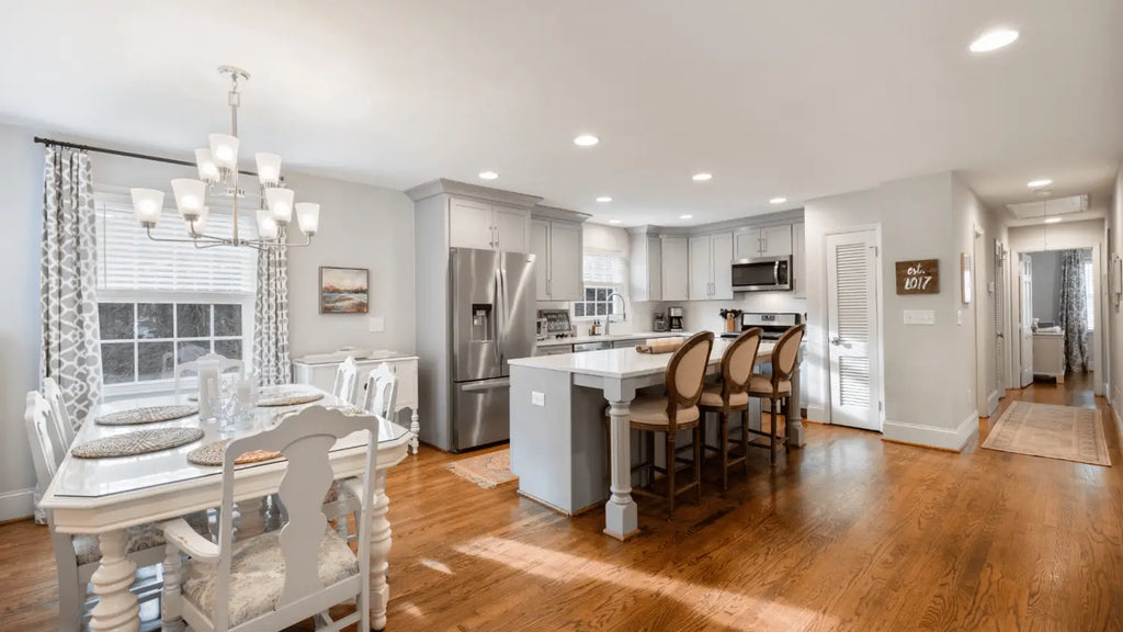 comment installer un lustre au plafond